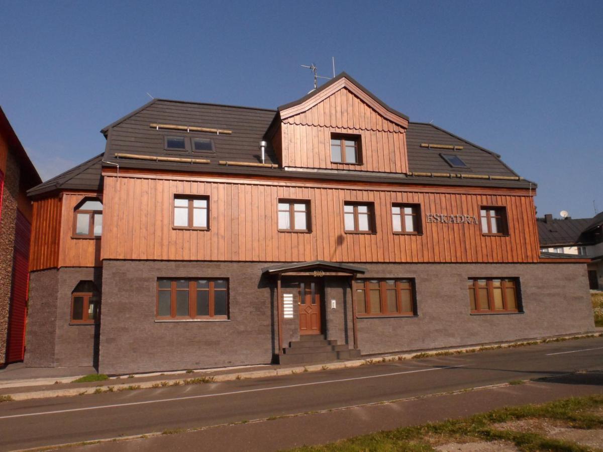 Apartman Eskadra 02 Horní Malá Úpa Dış mekan fotoğraf